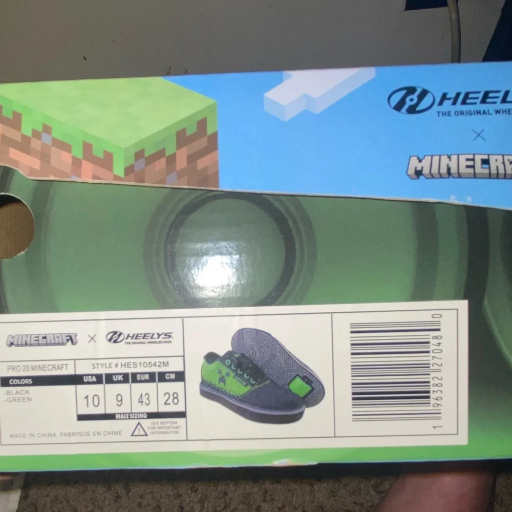 Minecraft x heelys men’s 10 ds - Picture 5 of 5